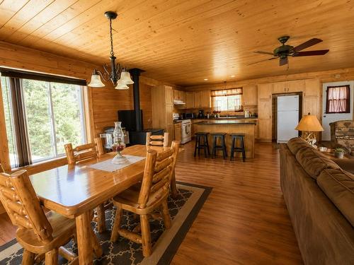 D742 Dam Road, Emo, ON - Indoor Photo Showing Dining Room
