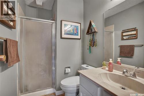 523 Pendygrasse Road, Saskatoon, SK 