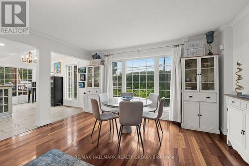 Family eating area with white cabinets included - 29 Depper Place, Ottawa, ON 