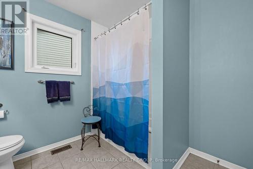 5pce main bath - 29 Depper Place, Ottawa, ON 