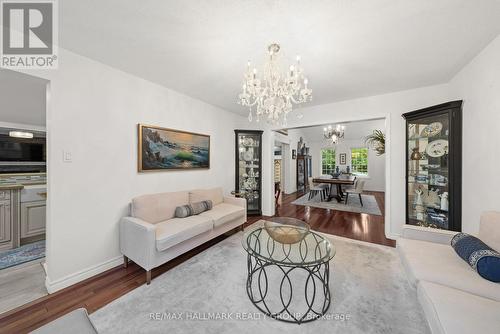 Formal Living Room - 29 Depper Place, Ottawa, ON 