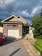 B - 1557 BELCOURT BOULEVARD Ottawa, ON K1C 1M3