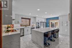 41 CANDOR CRESCENT  Hamilton, ON L8E 4X6
