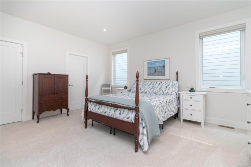 832 Ashbury Ave, Langford, BC 