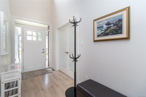 832 Ashbury Ave, Langford, BC 