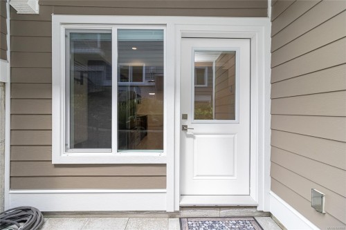 832 Ashbury Ave, Langford, BC 