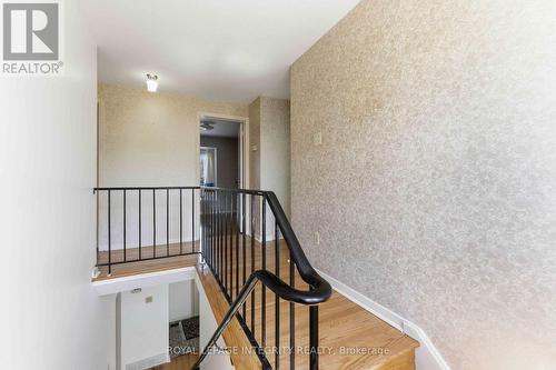 1842 Playfair Drive, Ottawa, ON 