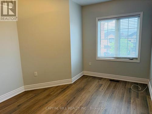 Upper - 5959 Stonebriar Crescent, Mississauga, ON 