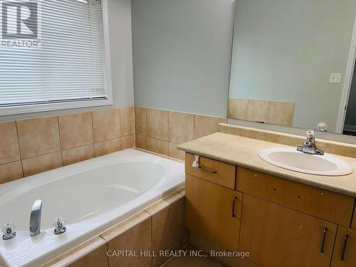Upper - 5959 Stonebriar Crescent, Mississauga, ON 