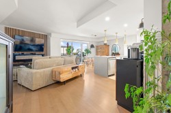 Salon - 