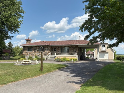 214 Rg St-Édouard  Saint-Jean-Sur-Richelieu, QC J2X 5T9