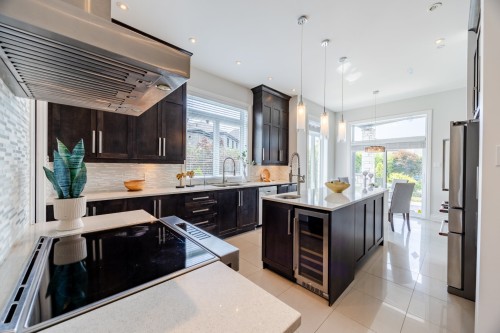 Cuisine - 4110 Rue De Louviers, Brossard, QC - Indoor Photo Showing Kitchen With Upgraded Kitchen