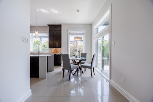 Coin-repas - 4110 Rue De Louviers, Brossard, QC - Indoor Photo Showing Other Room
