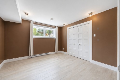 Chambre à coucher - 4110 Rue De Louviers, Brossard, QC - Indoor Photo Showing Other Room