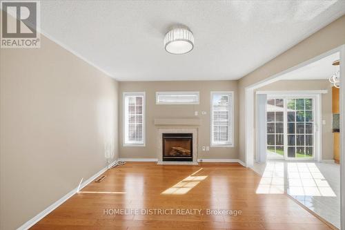 901 Bennett Boulevard, Milton, ON - Indoor Photo Showing Living Room With Fireplace