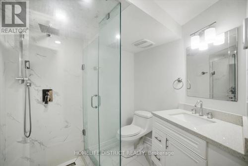 901 Bennett Boulevard, Milton, ON - Indoor Photo Showing Bathroom