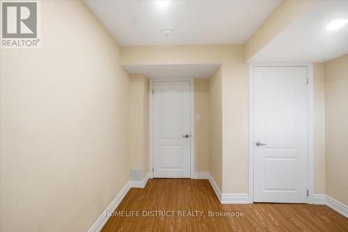 901 Bennett Boulevard, Milton, ON - Indoor Photo Showing Other Room