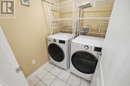 901 Bennett Boulevard, Milton, ON - Indoor Photo Showing Laundry Room