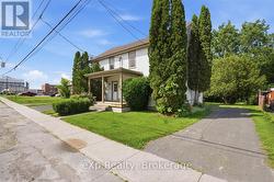 132 MACDONALD AVENUE  Belleville (Belleville Ward), ON K8N 3Y3
