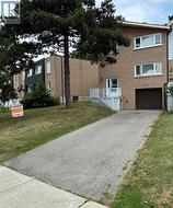 1 - 10 GRANDRAVINE DRIVE  Toronto, ON M3J 1B1