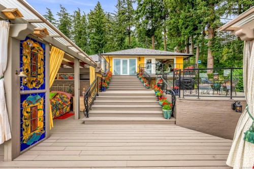 2299 Comox Ave, Comox, BC 