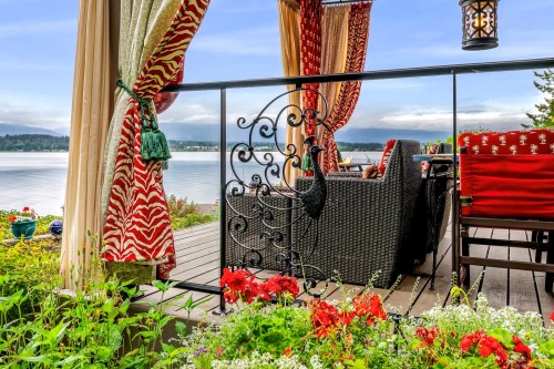 2299 Comox Ave, Comox, BC 