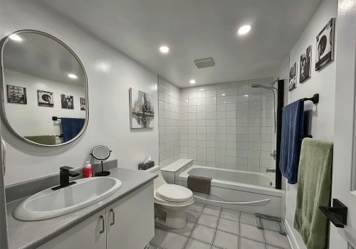 Bathroom - 504-15 Rue Des Émeraudes, Repentigny (Repentigny), QC - Indoor Photo Showing Bathroom