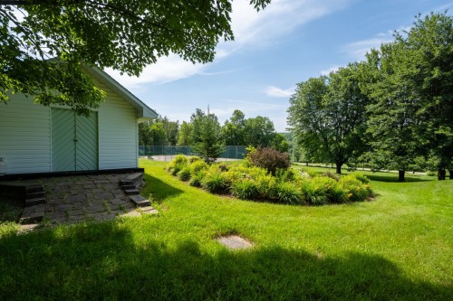 Remise - 42 Route 143, Cleveland, QC 