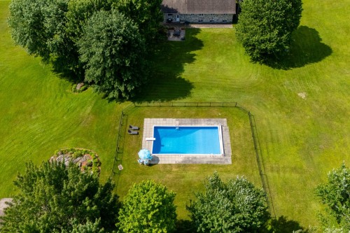 Piscine - 42 Route 143, Cleveland, QC 