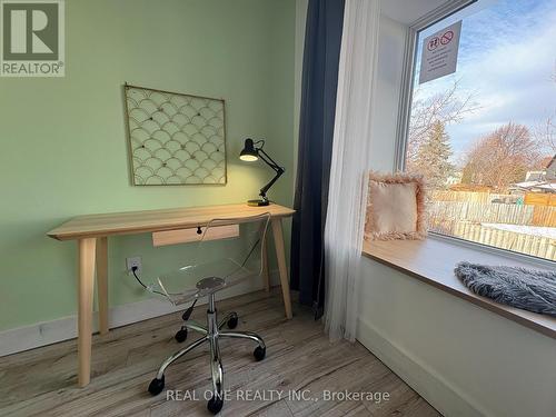 3rd Bedroom Window Setting - 3245 Cambourne Crescent, Mississauga, ON 