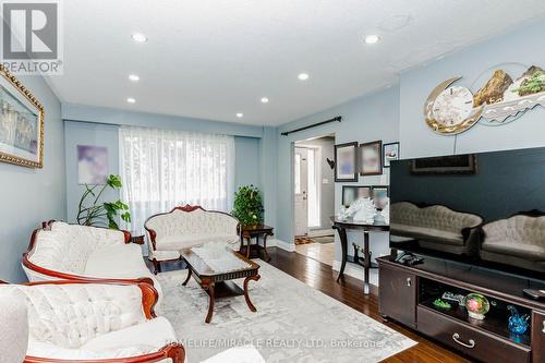 29 - 1730 Albion Road, Toronto, ON - Indoor Photo Showing Living Room