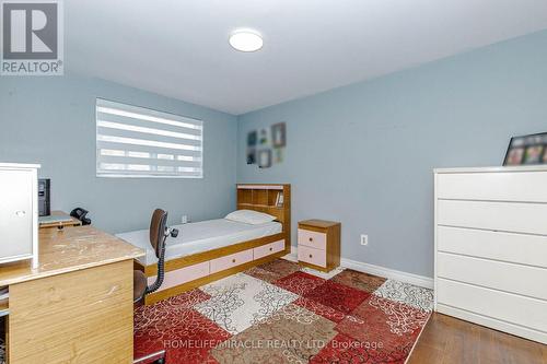 29 - 1730 Albion Road, Toronto, ON - Indoor Photo Showing Bedroom