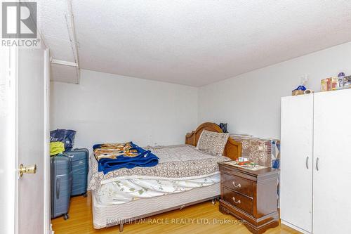 29 - 1730 Albion Road, Toronto, ON - Indoor Photo Showing Bedroom