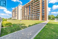 501 - 2929 AQUITAINE AVENUE  Mississauga, ON L5N 2C7