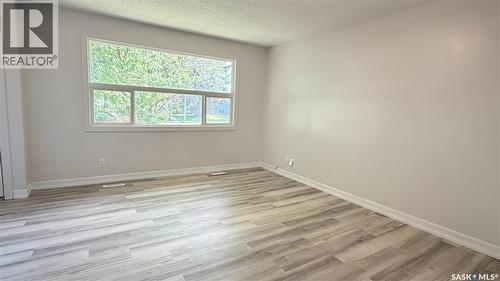 649 Douglas Crescent, Saskatoon, SK 