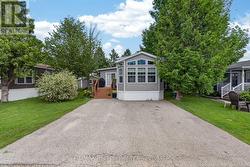 50 PORTSIDE DRIVE - 77719 BLUEWATER HIGHWAY  Central Huron (Clinton), ON N0M 1G0