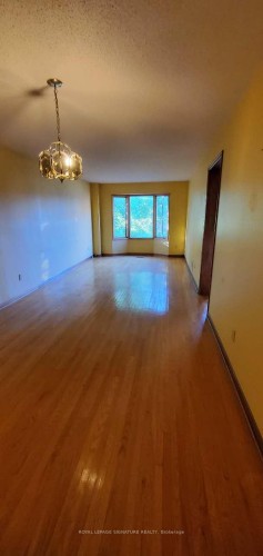167 Surbray Grove, Mississauga, ON 