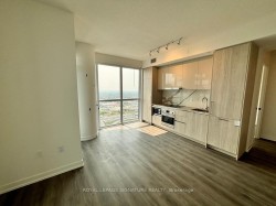 5006-225 Commerce Street  Vaughan, ON L4K 0R1