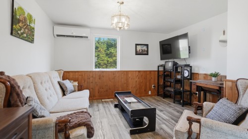 Living Room - 685 4E Rang S., Saint-Honoré-De-Shenley, QC 