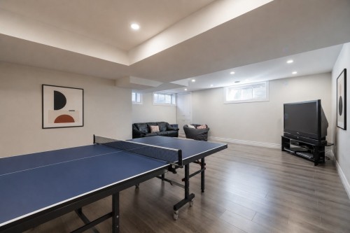 Basement - 5 Av. St-Jean-Baptiste, Pointe-Claire, QC - Indoor Photo Showing Other Room