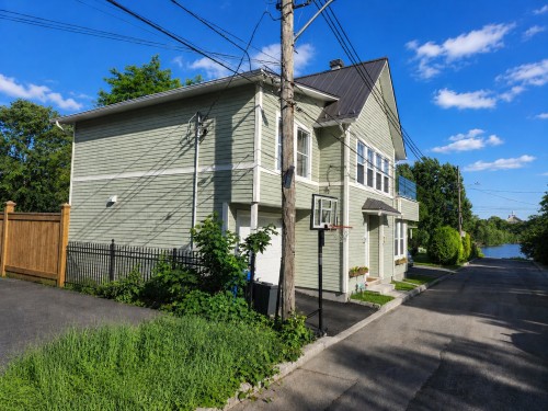 Exterior - 5 Av. St-Jean-Baptiste, Pointe-Claire, QC - Outdoor