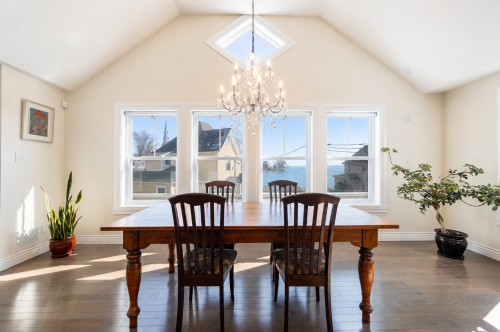 Dining Room - 5 Av. St-Jean-Baptiste, Pointe-Claire, QC - Indoor Photo Showing Dining Room