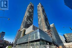 3811 - 55 COOPER STREET Toronto, ON M5E 0G1
