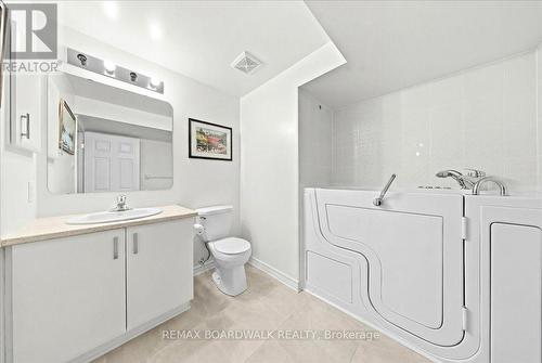 BSM Bathroom/Walk in Jet Tub - 116 Passageway Private, Ottawa, ON 