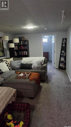 1322 Queen Crescent, Moose Jaw, SK 