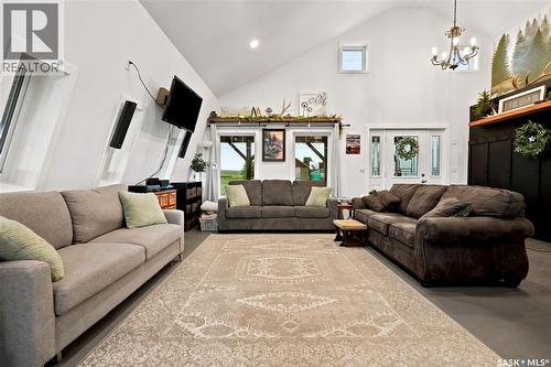 Reimer Acreage, Caron Rm No. 162, SK 