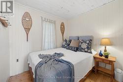 Bedroom 3 - 