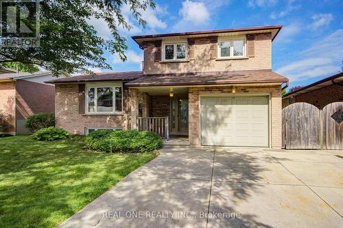 232 CLIFTON DOWNS ROAD  Hamilton, ON L9C 1B5