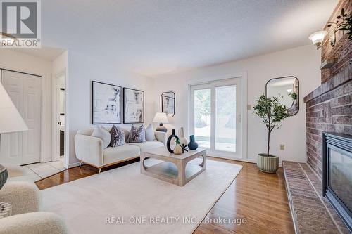 232 Clifton Downs Road, Hamilton, ON 