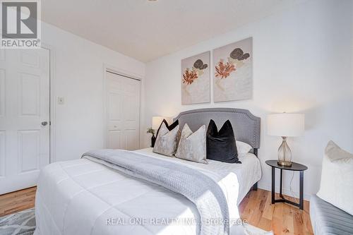 232 Clifton Downs Road, Hamilton, ON 